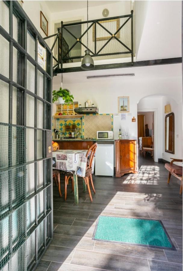 Appartement Ave Cesare à Rome Extérieur photo