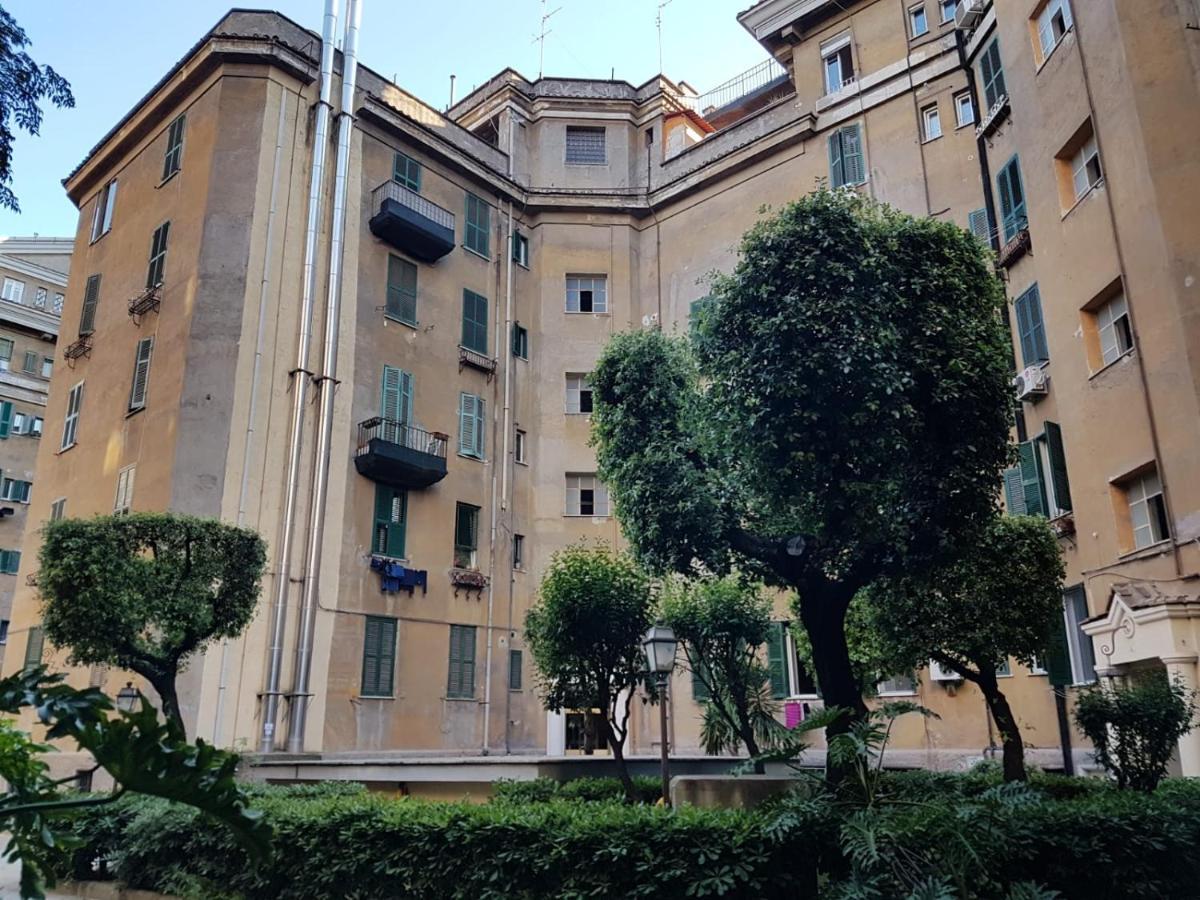 Appartement Ave Cesare à Rome Extérieur photo